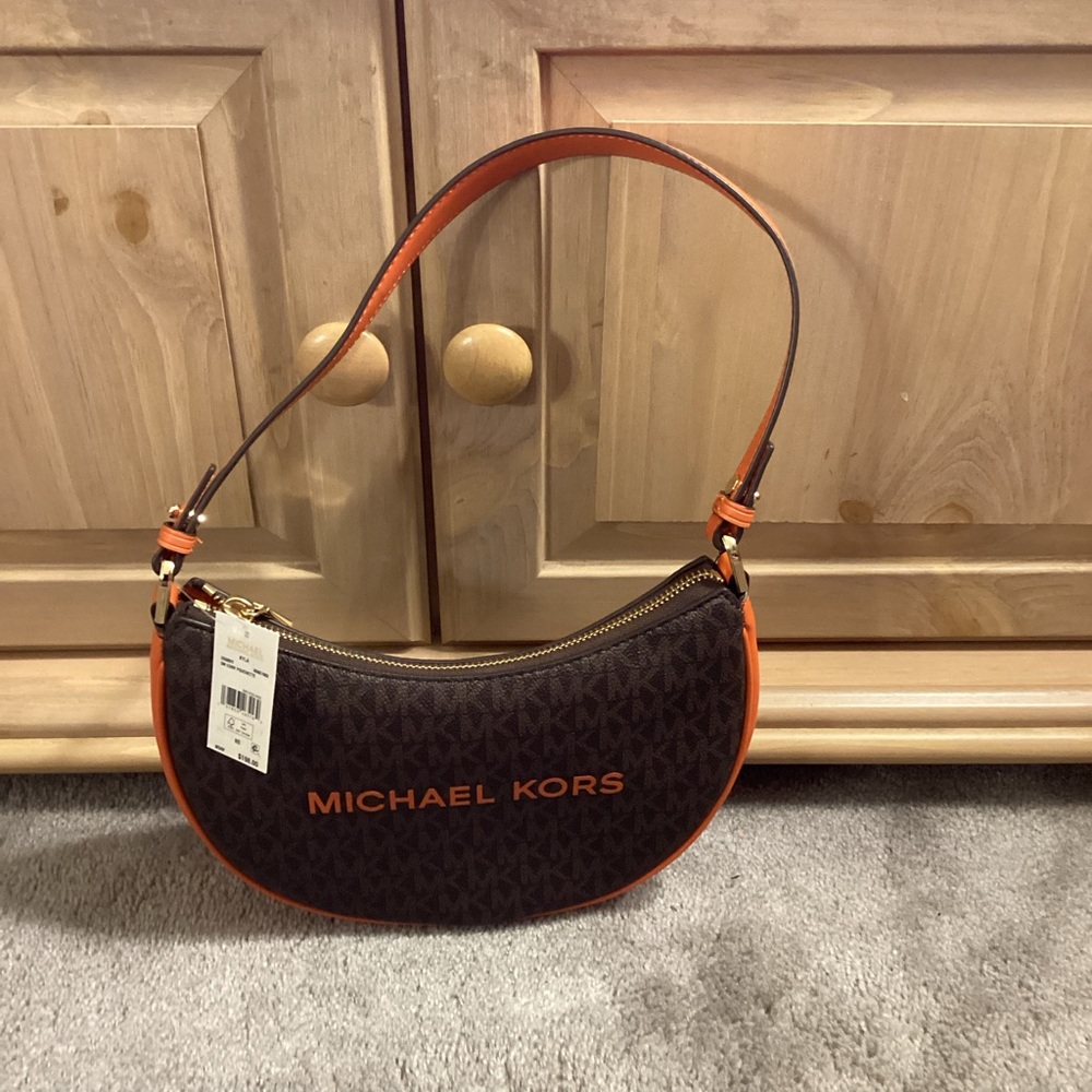 Authentic Michael Kors Bag - Picture 6 of 7